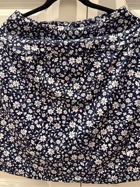 Navy Floral Skort